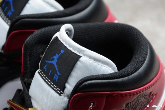 Cheap EP CZ4385-016  Jordan Black Mid Beetroot 1  CZ4385-016 (W) Dark SE 0411